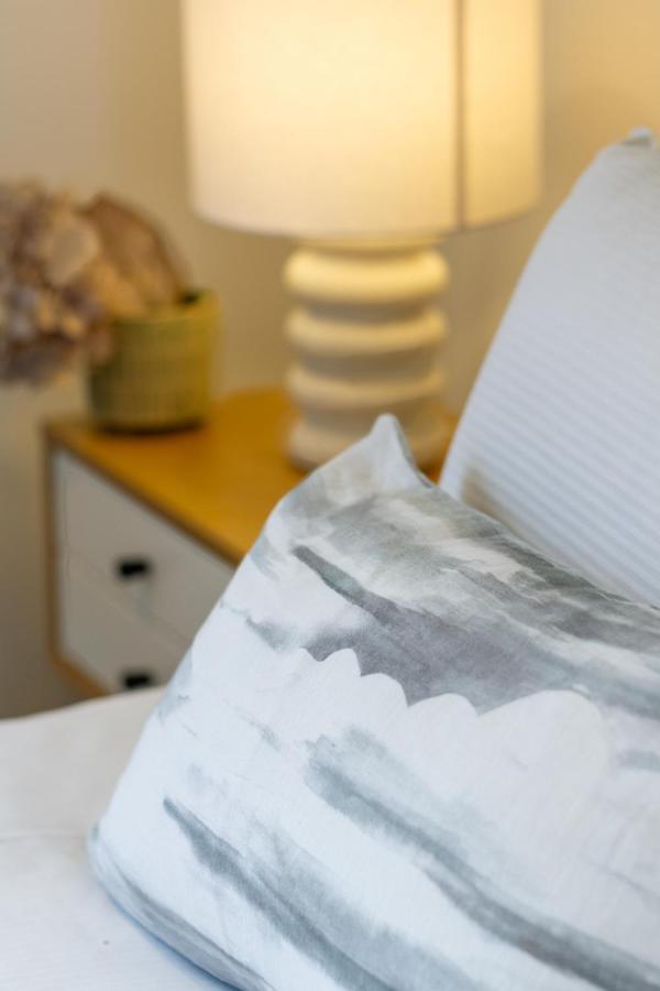 Cashel Street Hideaway 2 Bed 2 Bath Lejlighed Christchurch Eksteriør billede