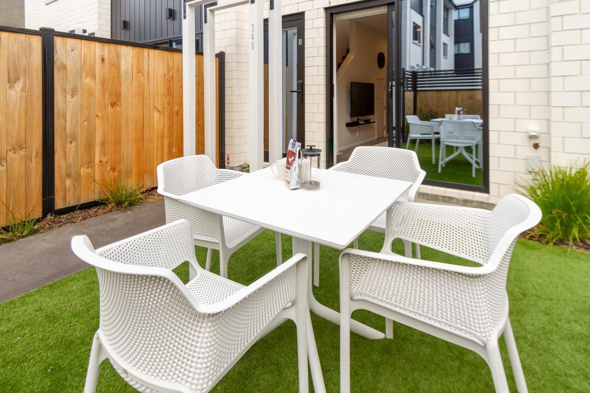 Cashel Street Hideaway 2 Bed 2 Bath Lejlighed Christchurch Eksteriør billede